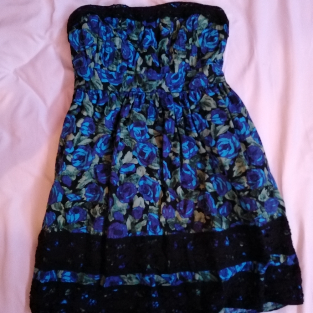 Mini dress